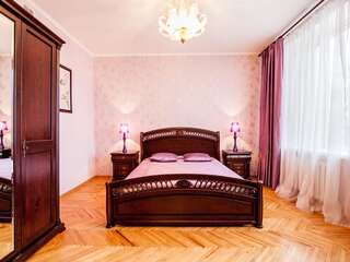 Отель Отель Жовтневый Днепр Люкс "Комфорт"-1