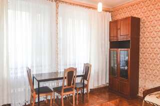 Отель Отель Жовтневый Днепр Односпальная кровать в общем трехместном номере-4